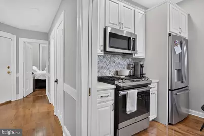 213 5th Street SE, Washington, DC 20003 - Photo 3