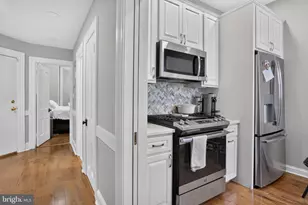 213 5th St SE, Washington, DC 20003 - Photo 3