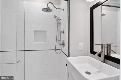 213 5th Street SE, Washington, DC 20003 - Photo 29