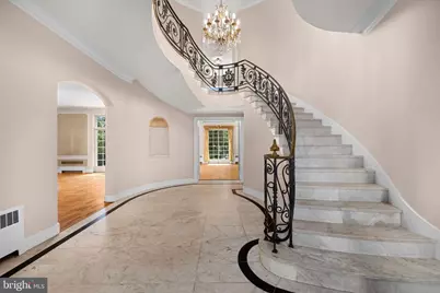 2884 Woodland Drive NW, Washington, DC 20008 - Photo 3