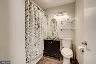 1273 Delaware Ave SW, Washington, DC 20024 - Photo 9