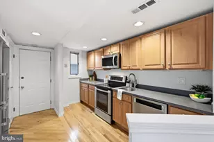350 9th St SE, Washington, DC 20003 - Photo 5