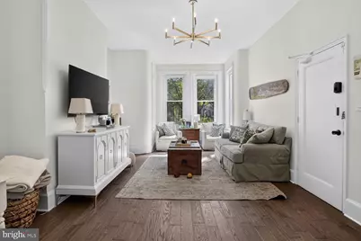 215 5th Street SE, Washington, DC 20003 - Photo 13
