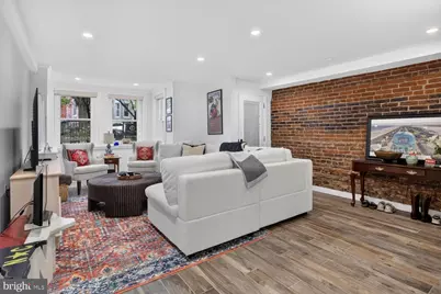 215 5th Street SE, Washington, DC 20003 - Photo 3