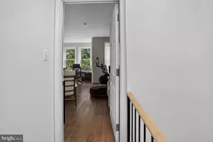 215 5th St SE, Washington, DC 20003 - Photo 23