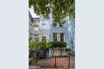 215 5th Street SE, Washington, DC 20003 - Photo 1