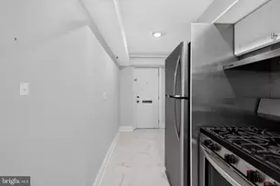820 North Carolina Ave SE, Washington, DC 20003 - Photo 11