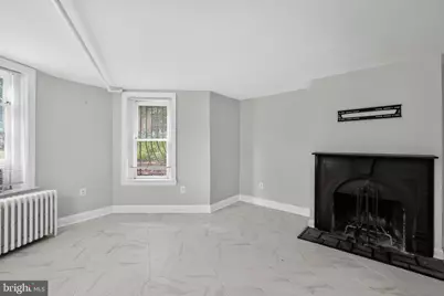 820 North Carolina Avenue SE, Washington, DC 20003 - Photo 5