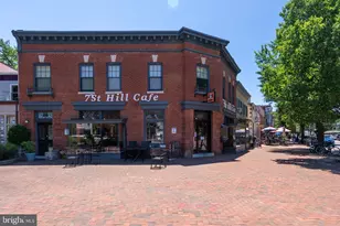 639 G St SE, Washington, DC 20003 - Photo 29
