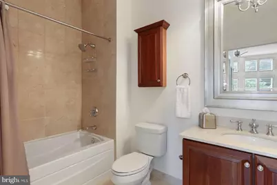 2200 17th Street NW #212, Washington, DC 20009 - Photo 21