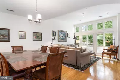 2200 17th Street NW #212, Washington, DC 20009 - Photo 5