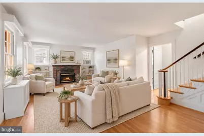4215 Chesapeake Street NW, Washington, DC 20016 - Photo 3