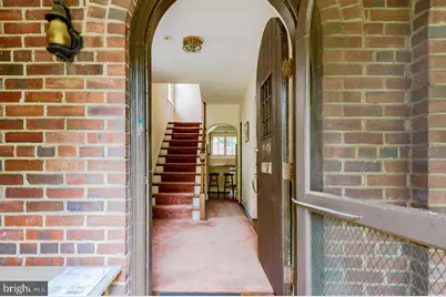4939 Massachusetts Avenue NW, Washington, DC 20016 - Photo 3
