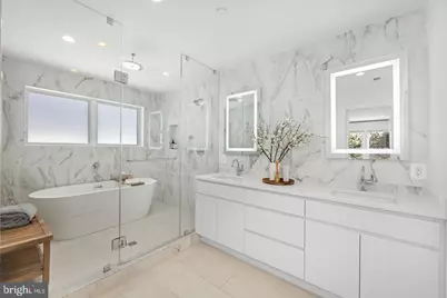 4892 Macarthur Boulevard NW, Washington, DC 20007 - Photo 21