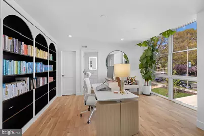 4892 Macarthur Boulevard NW, Washington, DC 20007 - Photo 23