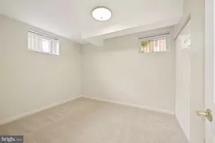 1458 Columbia Rd NW, Washington, DC 20009 - Photo 21