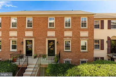 1672 Beekman Place NW #B, Washington, DC 20009 - Photo 1