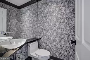 1672 Beekman Pl NW, Washington, DC 20009 - Photo 15