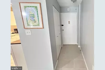 1239 Vermont NW #204, Washington, DC 20005 - Photo 5