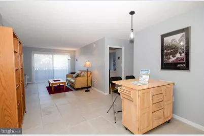 1239 Vermont NW #204, Washington, DC 20005 - Photo 9