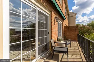 1638 Beekman Pl NW, Washington, DC 20009 - Photo 17