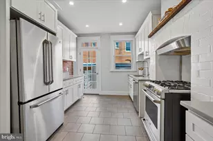 1328 G St SE, Washington, DC 20003 - Photo 9