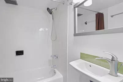 1813 Bay Street SE, Washington, DC 20003 - Photo 21