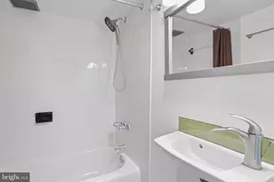 1813 Bay St SE, Washington, DC 20003 - Photo 21