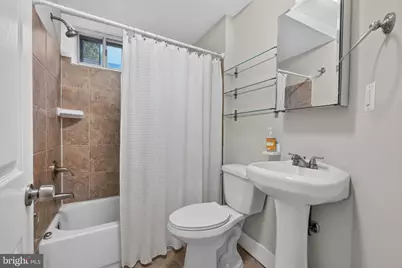 1410 D Street NE, Washington, DC 20002 - Photo 17
