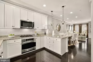914 4th St SE, Washington, DC 20003 - Photo 9