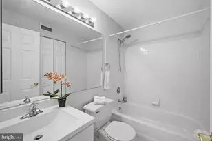 1312 Massachusetts Ave NW, Washington, DC 20005 - Photo 27
