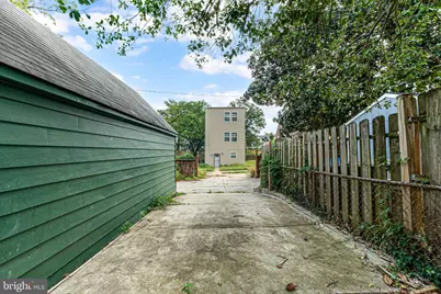 1124 45th Place SE, Washington, DC 20019 - Photo 25