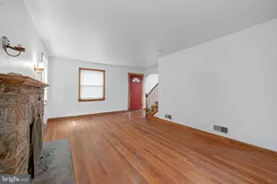 1124 45th Pl SE, Washington, DC 20019 - Photo 5