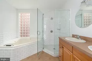 13 S St NW, Washington, DC 20001 - Photo 37
