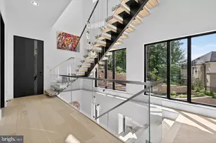 4509 Foxhall Cres NW, Washington, DC 20007 - Photo 5