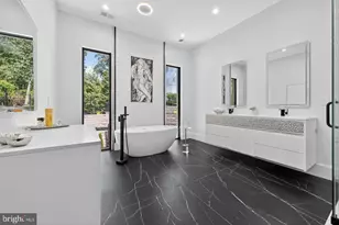 4509 Foxhall Cres NW, Washington, DC 20007 - Photo 33