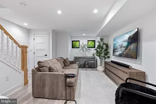 906 S St NW, Washington, DC 20001 - Photo 49