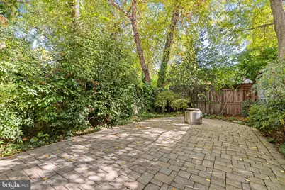 1405 31st Street NW, Washington, DC 20007 - Photo 27