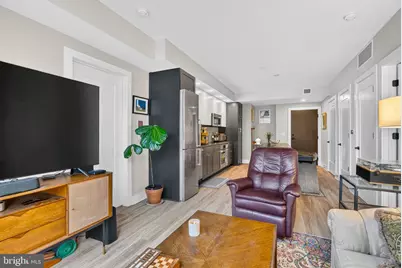 801 Virginia Avenue SE #206, Washington, DC 20003 - Photo 9