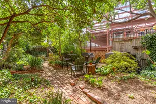 311 4th St SE, Washington, DC 20003 - Photo 25