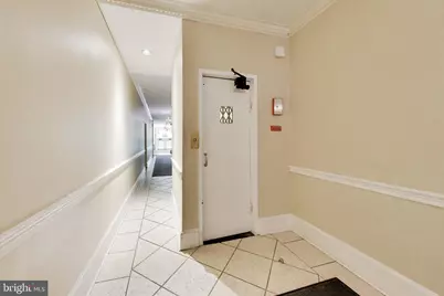 1423 R Street NW #300, Washington, DC 20009 - Photo 9