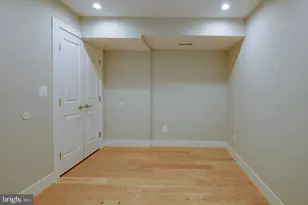 710 Kenyon St NW, Washington, DC 20010 - Photo 41