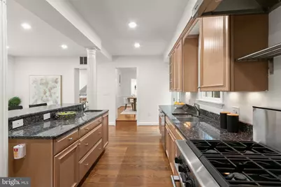 5193 Watson Street NW, Washington, DC 20016 - Photo 11
