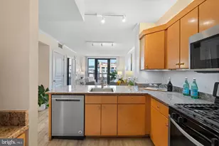 631 D Street NW, Washington, DC 20004 - Photo 3