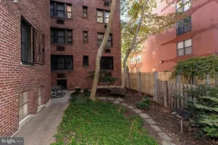 1010 25th St NW, Washington, DC 20037 - Photo 41