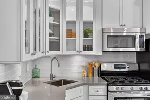 1632 30th St NW, Washington, DC 20007 - Photo 5