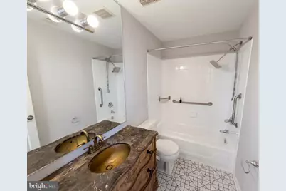 724 13th Street NE, Washington, DC 20002 - Photo 11