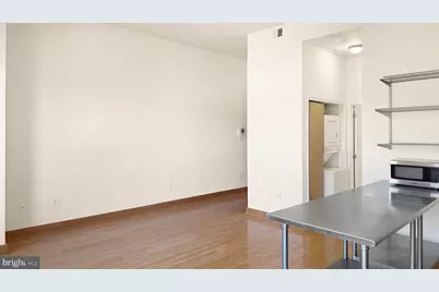 326 8th Street NE #302, Washington, DC 20002 - Photo 7