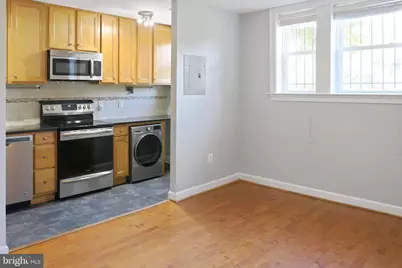 1815 A Street SE #101, Washington, DC 20003 - Photo 5
