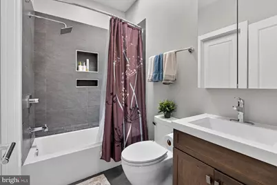 400 13th Street NE, Washington, DC 20002 - Photo 11